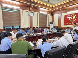 THƯỜNG TRỰC HĐND XÃ TRẦN PHÚ GIÁM SÁT VIỆC THỰC HIỆN5 ĐIỂM NGHẼN TRÊN ĐỊA BÀN