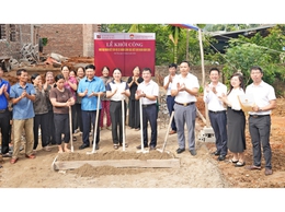 PHƯỜNG SƠN TÂY KHỞI CÔNG XÂY DỰNG NHÀ ĐẠI ĐOÀN KẾT CHO CÁC HỘ CÓ HOÀN CẢNH KHÓ KHĂN TRÊN ĐỊA BÀN