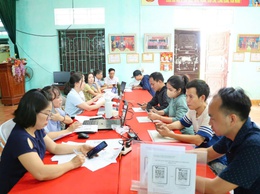 BHXH cơ sở Quốc Oai hướng dẫn hộ kinh doanh, doanh nghiệp tham gia BHXH, BHYT tại xã Phú Nghĩa