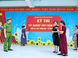 Ban Chỉ đạo Kỳ thi tốt nghiệp THPT xã Phú Nghĩa tiếp tục kiểm tra, rà soát công tác chuẩn bị tại Điểm thi Trường THCS Trung Hòa