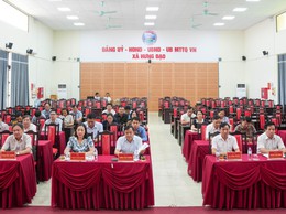 XÃ HƯNG ĐẠO THAM DỰ HỘI NGHỊ SƠ KẾT MỘT NĂM VẬN HÀNH BỘ MÁY CỦA HỆ THỐNG CHÍNH TRỊ VÀ CHÍNH QUYỀN ĐỊA PHƯƠNG HAI CẤP TRÊN ĐỊA BÀN THÀNH PHỐ HÀ NỘI