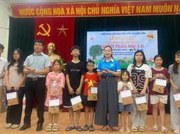 Sôi nổi các hoạt động khai mạc hè năm 2026 tại các thôn trên địa bàn xã Bát Tràng