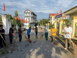 Sôi nổi ra quân vệ sinh môi trường, quyết tâm xây dựng quê hương sáng – xanh – sạch – đẹp