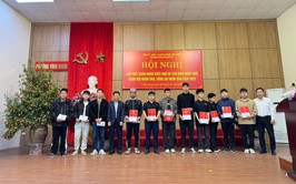 Hội đồng nghĩa vụ quân sự phường Vĩnh Hưng tổ chức gặp mặt quân nhân xuất ngũ và Tân binh nhập ngũ Nghĩa vụ quân sự, nghĩa vụ Công an năm 2025