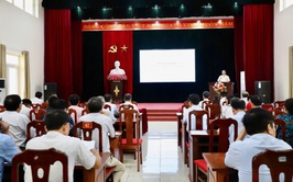 HỘI NGHỊ TẬP HUẤN NGHIỆP VỤ THU THẬP, CẬP NHẬT, XÂY DỰNG CƠ SỞ DỮ LIỆU VỀ NGƯỜI LAO ĐỘNG TRÊN ĐỊA BÀN XÃ HỒNG VÂN ĐẾN NĂM 2025