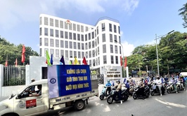 Phường Nghĩa Đô tổ chức đoàn xe tuyên truyền hưởng ứng Ngày Quốc tế Trẻ em gái 11/10