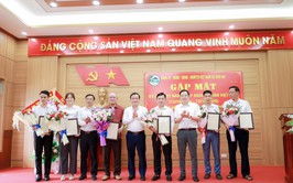 Xã Suối Hai gặp mặt doanh nghiệp nhân ngày Doanh nhân Việt Nam 13/10 và công bố quyết định thành lập Hội doanh nghiệp xã Suối Hai