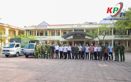 Ban chỉ đạo 197 xã Kiều Phú ra quân giải tỏa hành lang an toàn giao thông, trật tự mỹ quan đô thị