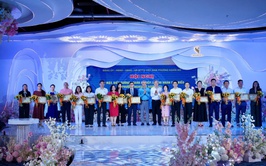 Phường Nghĩa Đô biểu dương 39 doanh nghiệp, doanh nhân tiêu biểu nhân kỷ niệm 21 năm ngày doanh nhân Việt Nam