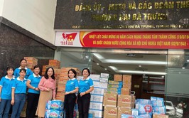 Phụ nữ phường Hai Bà Trưng: Chung tay hướng về đồng bào vùng lũ xã Kim Anh, thành phố Hà Nội.