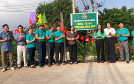 Gắn biển các công trình Chào mừng kỷ niệm 95 năm Ngày thành lập Hội Nông dân Việt Nam (14/10/1930- 14/10/2025)