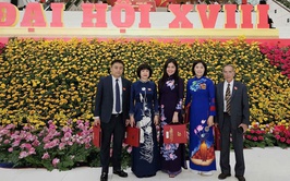 Đoàn đại biểu phường Bồ Đề vinh dự có đảng viên cao tuổi nhất dự Đại hội đại biểu Đảng bộ TP Hà Nội lần thứ XVIII, nhiệm kỳ 2025-2030