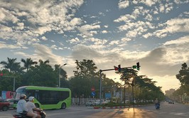 Hà Nội nắng nhẹ, không mưa