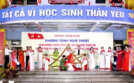Đêm nghệ thuật chào mừng thành công Đại hội Đảng bộ thành phố Hà Nội lần thứ XVIII