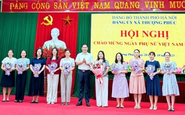 Đảng ủy xã Thượng Phúc gặp mặt kỷ niệm 95 năm ngày Phụ nữ Việt Nam 20/10