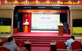 Trên 200 đại biểu xã Dương Hoà được hướng dẫn thực hiện dịch vụ công trực tuyến và sử dụng các công cụ AI, tiện ích công nghệ số 