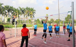 Hơn 100 vận động viên tham gia giải bóng chuyền hơi Đại hội Thể dục Thể thao xã Thuận An lần thứ I, năm 2025