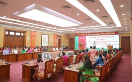Gặp mặt kỷ niệm Ngày Phụ nữ Việt Nam 20/10 tại phường Từ Liêm