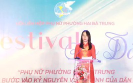 Festival áo dài “Phụ nữ phường Hai Bà Trưng vững bước vào kỷ nguyên vươn mình của dân tộc”