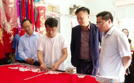 SỞ DU LỊCH HÀ NỘI LÀM VIỆC VỚI UBND XÃ ỨNG HÒA VỀ VIỆC THAM GIA LỄ HỘI ÁO DÀI DU LỊCH HÀ NỘI NĂM 2025.