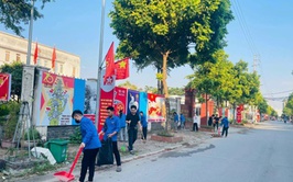 Đoàn thanh niên xã Hoài Đức ra quân thực hiện “Ngày Chủ nhật Xanh”