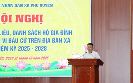 Hội nghị bàn giao dữ liệu danh sách hộ gia đình cho các đơn vị bầu cử trên địa bàn xã