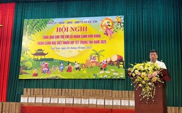 XÃ SÓC SƠN TRAO 250 SUẤT QUÀ CHO TRẺ EM NHÂN DỊP TẾT TRUNG THU 2025