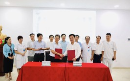 Bệnh viện đa khoa Ba Vì kí kết thỏa thuận chuyển giao kỹ thuật mổ Phaco với Bệnh viện Mắt Trung ương
