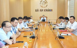 Các đồng chí lãnh đạo xã An Khánh dự Hội nghị giao ban trực tuyến quý III-2025 do Thường trực Thành ủy, HĐND, UBND thành phố Hà Nội tổ chức