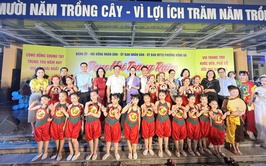 TƯNG BỪNG “ĐÊM HỘI TRĂNG RẰM TRUNG THU 2025” – THỂ HIỆN SỰ QUAN TÂM SÂU SẮC CỦA CHÍNH QUYỀN PHƯỜNG HỒNG HÀ DÀNH CHO THIẾU NHI
