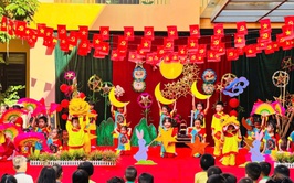 TRUNG THU YÊU THƯƠNG TẠI NGÔI NHÀ MẦM NON HỮU HOÀ THÂN YÊU