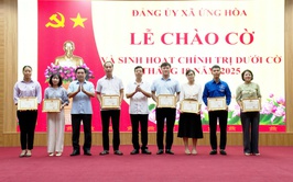 ỨNG HOÀ TỔ CHỨC CHÀO CỜ VÀ SINH HOẠT DƯỚI CỜ THÁNG 10.2025