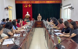 UBND phường Long Biên tổ chức họp giao ban khối giáo dục tháng 10/2025