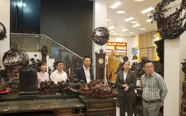 Làng nghề mộc cao cấp Vạn Điểm từng bước trở thành điểm du lịch nổi tiếng