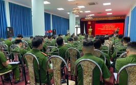 Công an phường Xuân Phương hoàn thành huấn luyện, kiểm tra điều lệnh, quân sự, võ thuật CAND năm 2025.