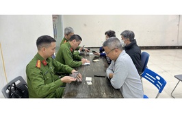 PHƯỜNG GIẢNG VÕ TĂNG CƯỜNG TỔNG RÀ SOÁT, LÀM SẠCH DỮ LIỆU ĐĂNG KÝ PHƯƠNG TIỆN VÀ GIẤY PHÉP LÁI XE