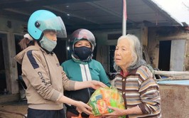 Người dân xã Dương Hoà chung tay hướng về đồng bào vùng lũ tỉnh Đắk Lắk 