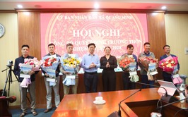 Xã Quang Minh công bố và trao quyết định cho 06 trưởng thôn nhiệm kỳ 2021-2026