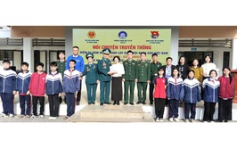 Hội CCB và Đoàn TN xã Vĩnh Thanh phối hợp với Trường Trung học cơ sở Tàm Xá tổ chức Hội nghị 