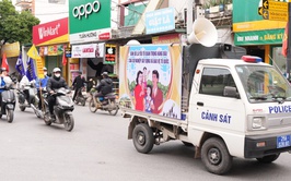 Xã Bát Tràng truyền thông lưu động hưởng ứng Tháng hành động Quốc gia về dân số và Ngày dân số Việt Nam 26/12