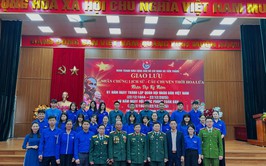 CÂU CHUYỆN THỜI HOA LỬA