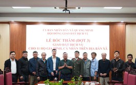 Xã Quang Minh tổ chức giao đất dịch vụ lần 3 cho 11 hộ dân đủ điều kiện