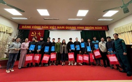 Hội đồng nghĩa vụ Quân sự phường Tương Mai tổ chức hội nghị giao lệnh gọi nhập ngũ nghĩa vụ Quân sự; tham gia nghĩa vụ Công an nhân dân năm 2025.