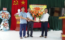 Đông Lỗ ra mắt mô hình nhà văn hóa tự quản thôn Thống Nhất.