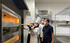Kiểm soát an toàn thực phẩm tại một số làng nghề sản xuất bánh kẹo và dịp Tết Trung thu