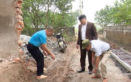 Những con đường từ sức dân ở huyện Phú Xuyên