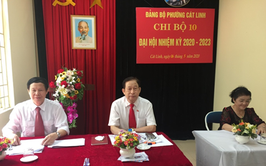 NGƯỜI BÍ THƯ CHI BỘ GƯƠNG MẪU