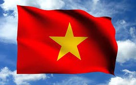 Thông báo về việc treo cờ Tổ Quốc