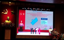 Chùm ảnh: Lễ công bố Nghị quyết của Ủy ban Thường vụ Quốc hội và các quyết định của Thành phố về việc triển khai tổ chức đơn vị hành chính cấp xã