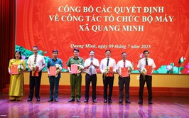 Đảng ủy xã Quang Minh công bố quyết định thành lập các chi bộ trực thuộc; quán triệt, triển khai kế hoạch tổ chức đại hội Đảng bộ các cấp nhiệm kỳ 2025 - 2030